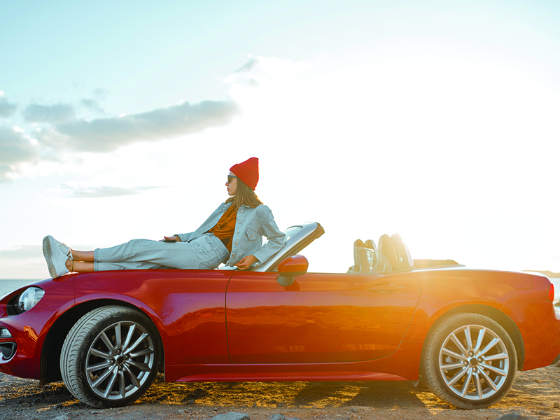 Quali sono i veri vantaggi e svantaggi del noleggio auto con canone fisso?